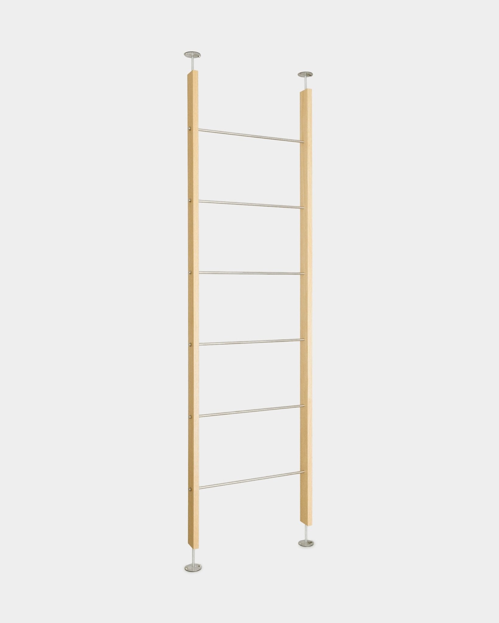 WoodUpp Embrace BM2 room divider (236-252 cm), a minimalist Nordic floor-to-ceiling wooden structure with six metal rungs and round brackets.