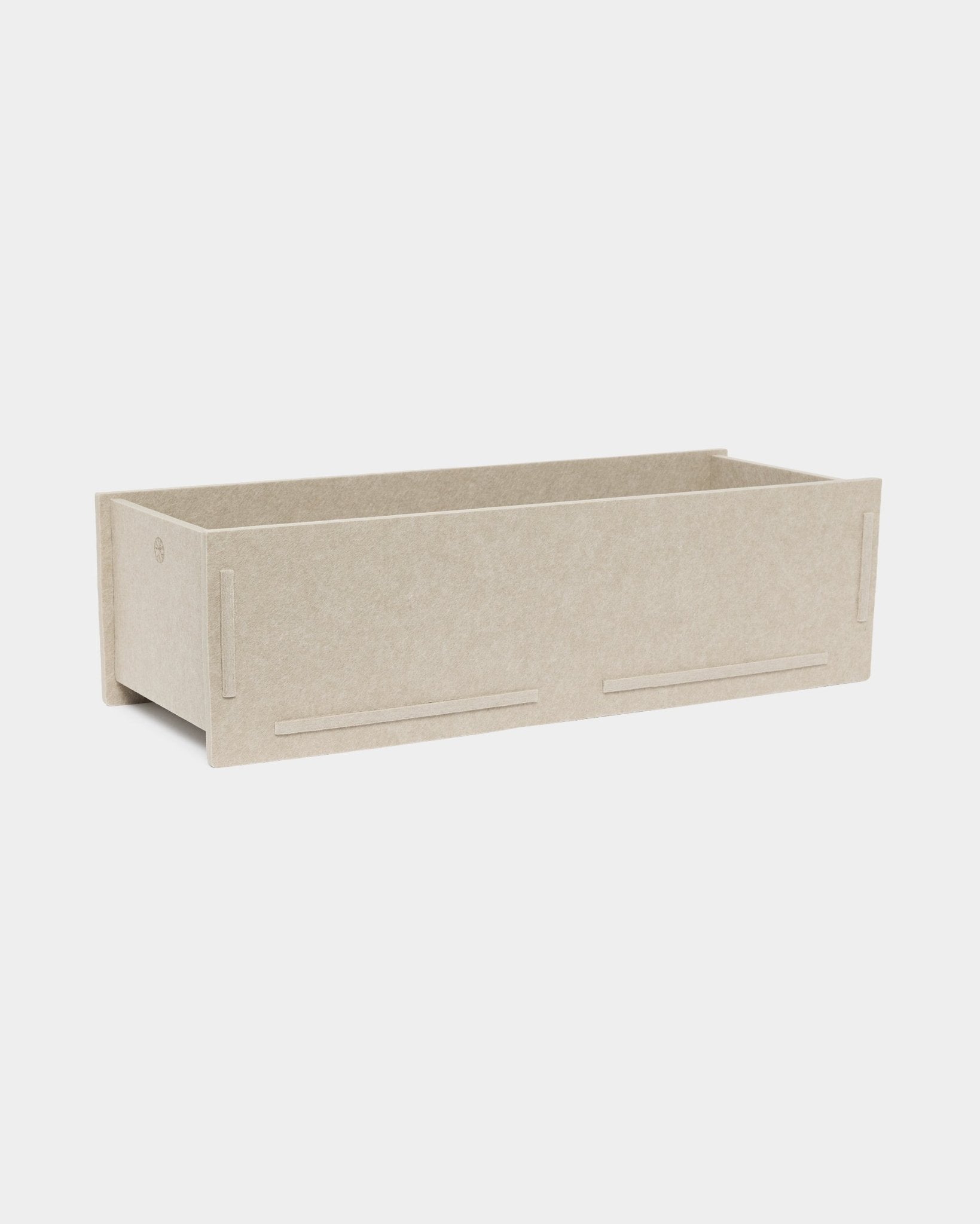 WoodUpp Vigg Felt Box BM2 in beige, a flat-pack storage accessory made from durable PET felt, designed to complement Akupanel acoustic wood panels.